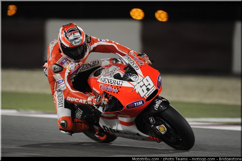 motogp_qatar_2011_hayden_09