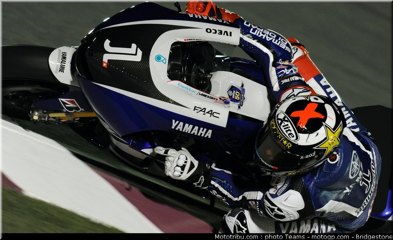 motogp_qatar_2011_lorenzo_007