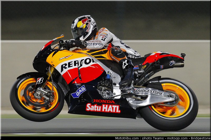 motogp_qatar_2011_pedrosa_06