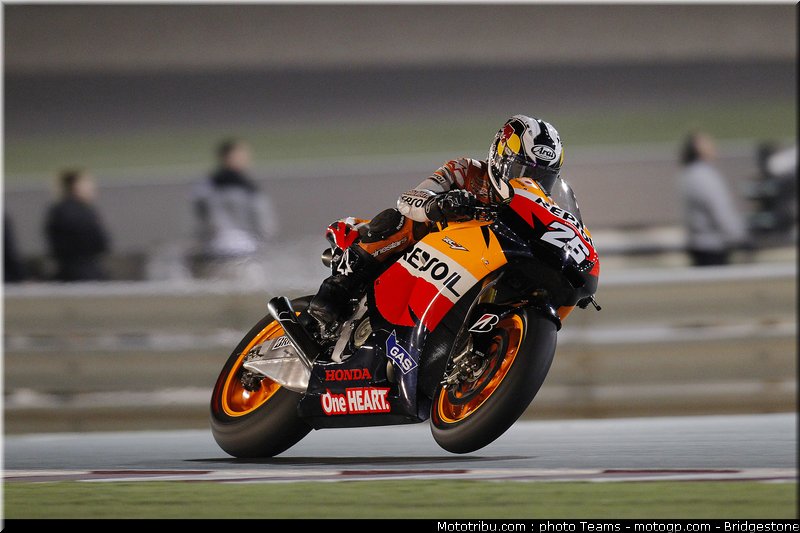motogp_qatar_2011_pedrosa_13