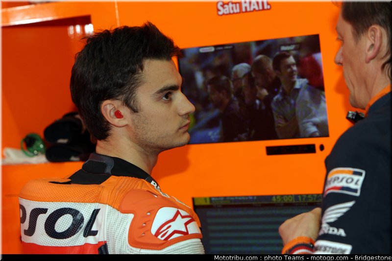 motogp_qatar_2011_pedrosa_23