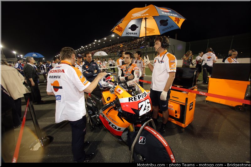 motogp_qatar_2011_pedrosa_27