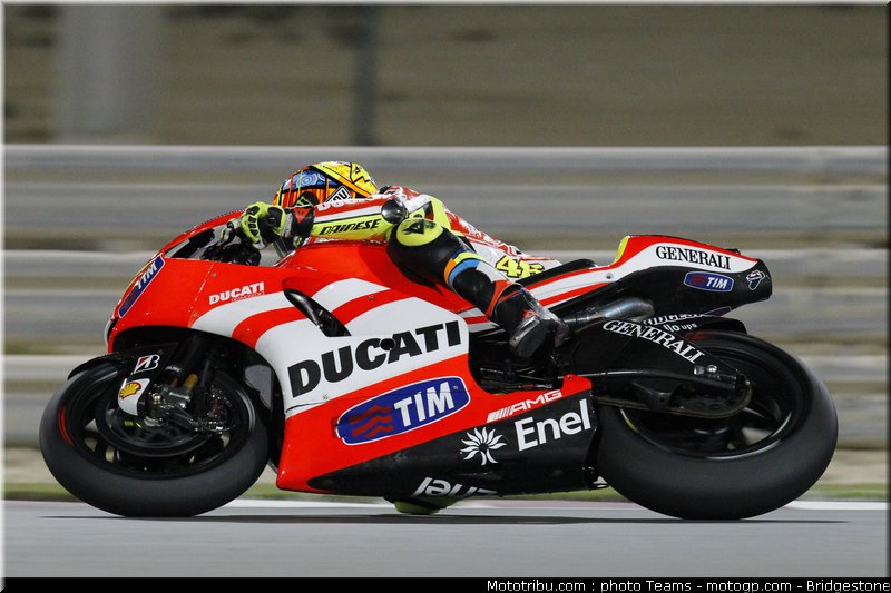 motogp_qatar_2011_rossi_03