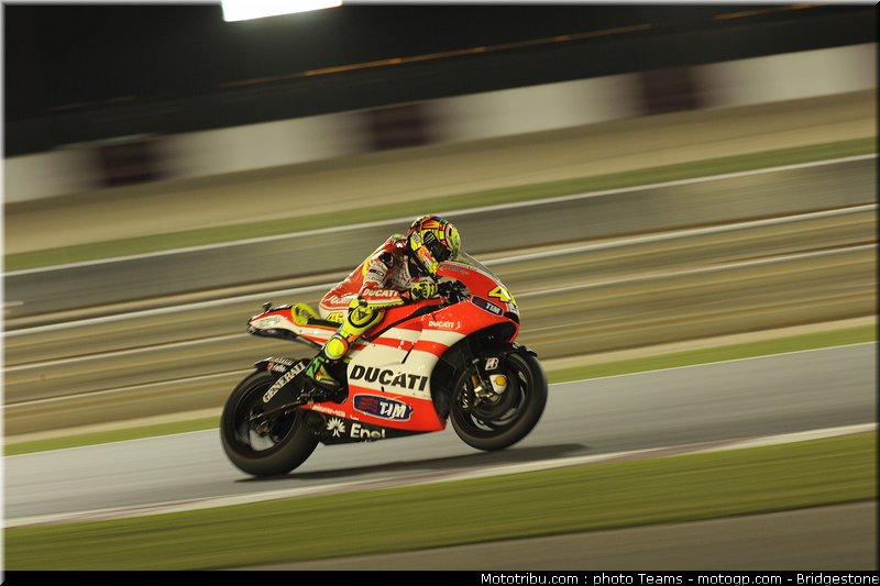 motogp_qatar_2011_rossi_09