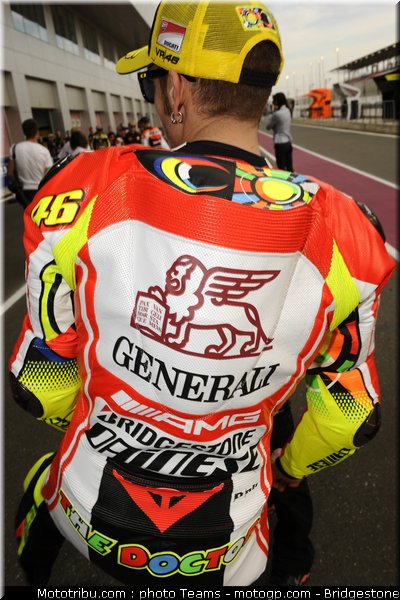 motogp_qatar_2011_rossi_15
