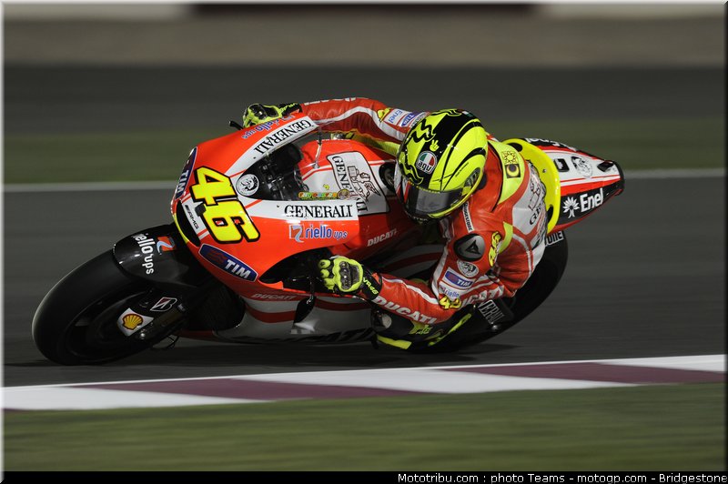 motogp_qatar_2011_rossi_19