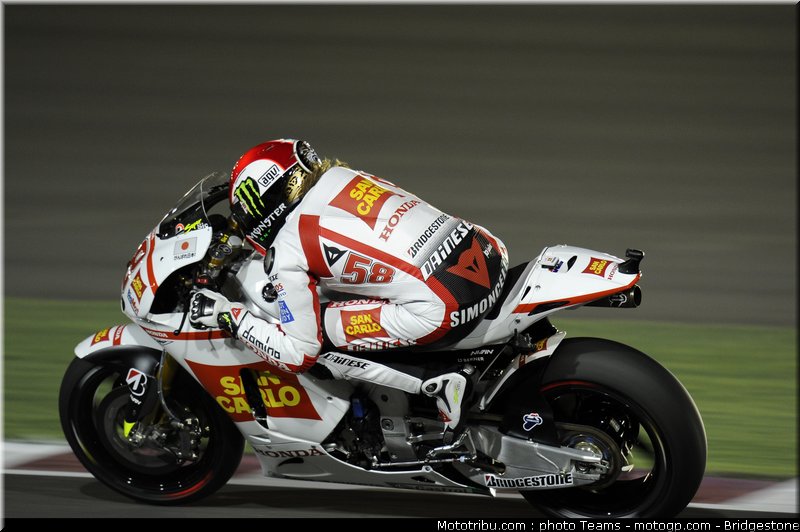 motogp_qatar_2011_simoncelli_17