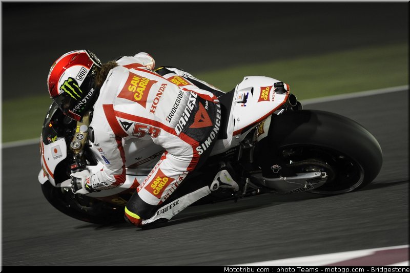 motogp_qatar_2011_simoncelli_18