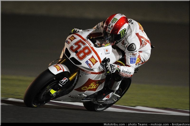 motogp_qatar_2011_simoncelli_19