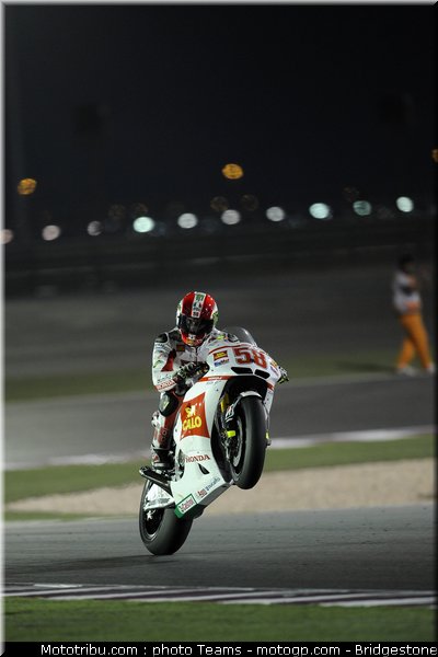 motogp_qatar_2011_simoncelli_34