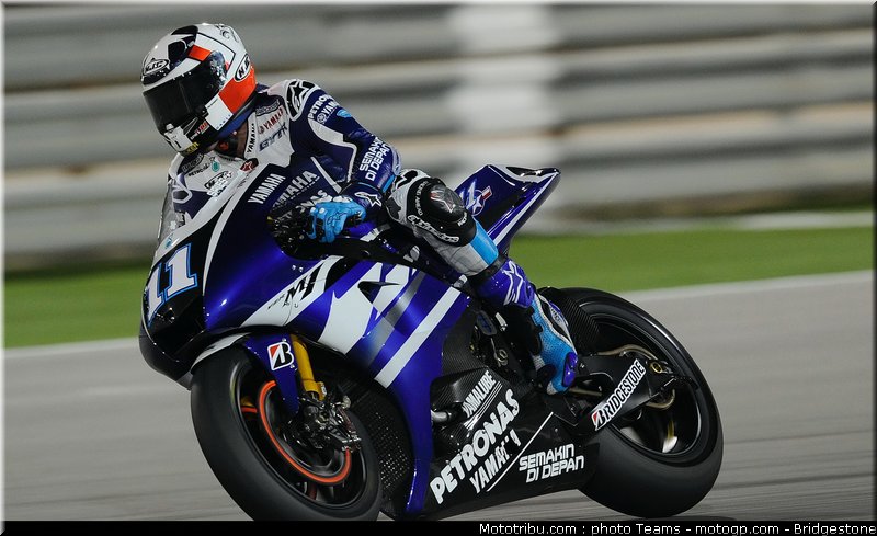 motogp_qatar_2011_spies_03