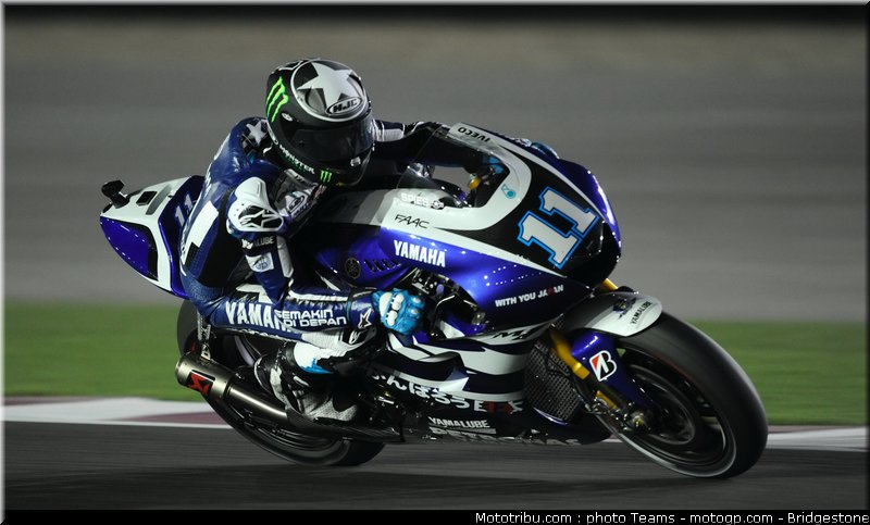 motogp_qatar_2011_spies_15