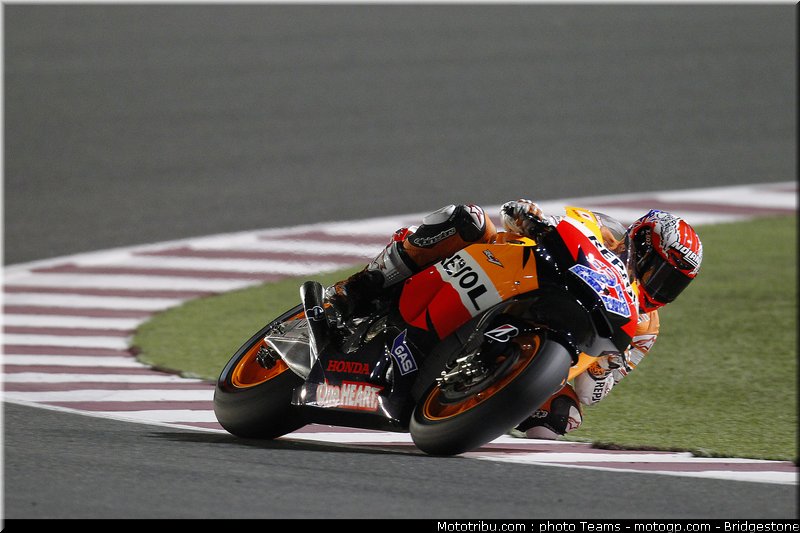 motogp_qatar_2011_stoner_10