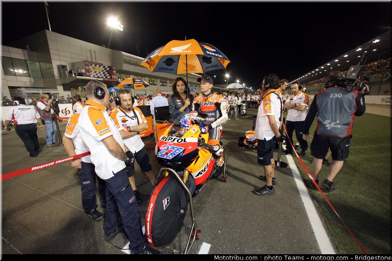 motogp_qatar_2011_stoner_22