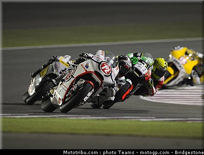 moto2_qatar_2011_006.jpg