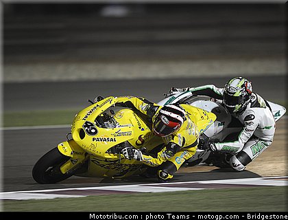 moto2_qatar_2011_014.jpg