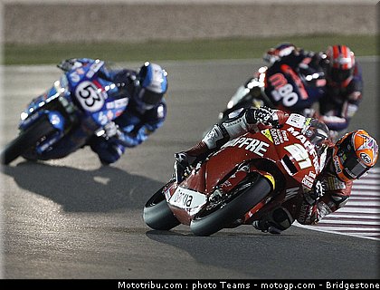 moto2_qatar_2011_020.jpg