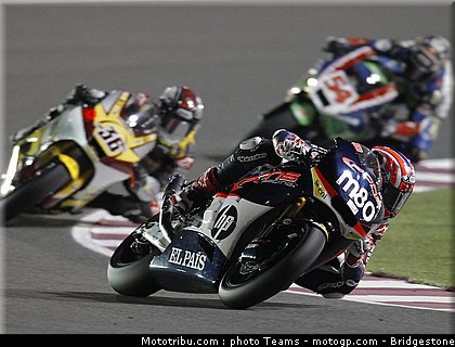 moto2_qatar_2011_025.jpg