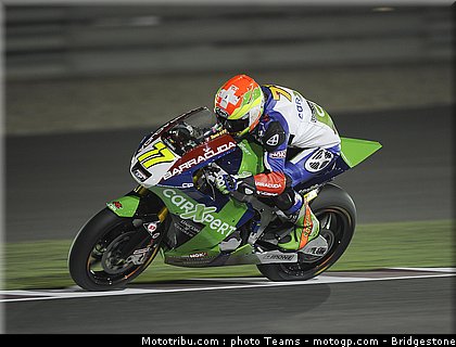 moto2_qatar_2011_aegerter.jpg