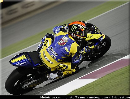 moto2_qatar_2011_dimeglio_04.jpg