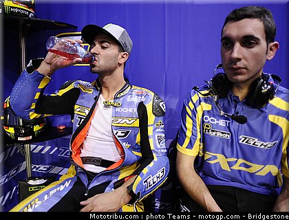 moto2_qatar_2011_dimeglio_07.jpg