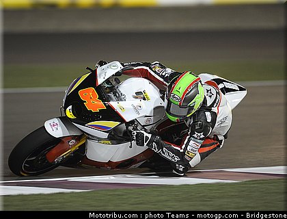 moto2_qatar_2011_hernandezs_1.jpg