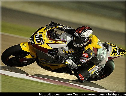 moto2_qatar_2011_kallio_07.jpg