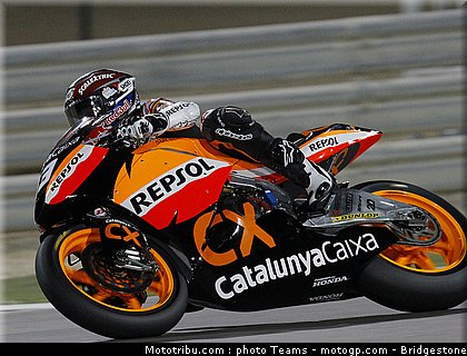 moto2_qatar_2011_marquez_03.jpg