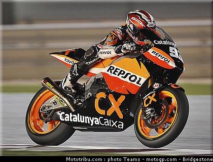 moto2_qatar_2011_marquez_06.jpg