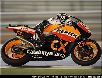 moto2_qatar_2011_marquez_08.jpg
