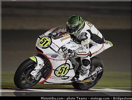 moto2_qatar_2011_pirro_06.jpg