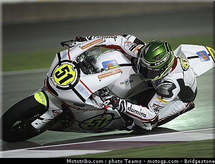 moto2_qatar_2011_pirro_08.jpg