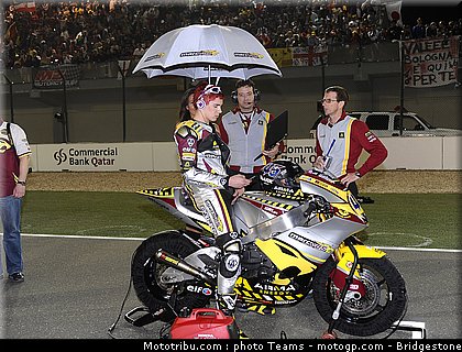 moto2_qatar_2011_redding_02.jpg