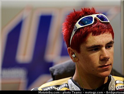 moto2_qatar_2011_redding_03.jpg