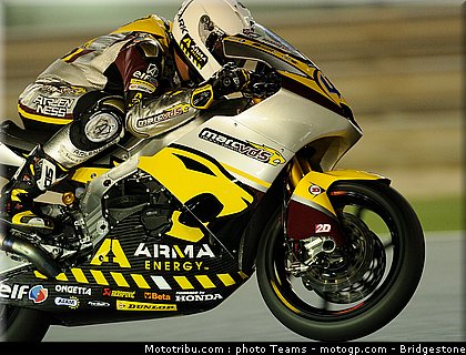 moto2_qatar_2011_redding_08.jpg