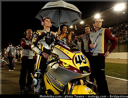 moto2_qatar_2011_redding_21.jpg