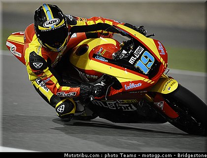 moto2_qatar_2011_simeon_03.jpg