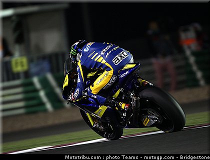 moto2_qatar_2011_smith_04.jpg