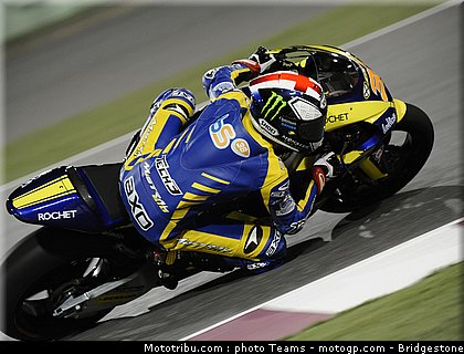 moto2_qatar_2011_smith_06.jpg