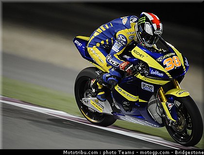 moto2_qatar_2011_smith_08.jpg