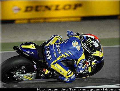 moto2_qatar_2011_smith_19.jpg