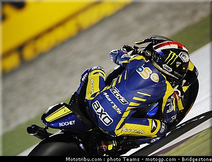 moto2_qatar_2011_smith_20.jpg