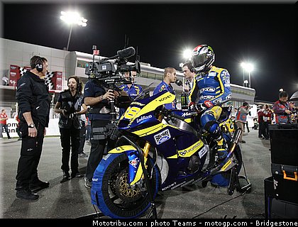 moto2_qatar_2011_smith_22.jpg