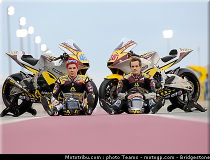 moto2_qatar_2011_team_marc_vds_1.jpg