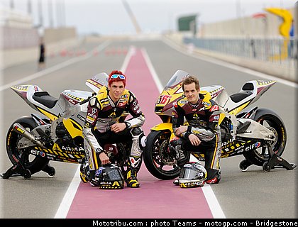 moto2_qatar_2011_team_marc_vds_2.jpg