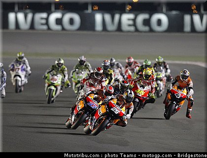 motogp_qatar_2011_0004.jpg