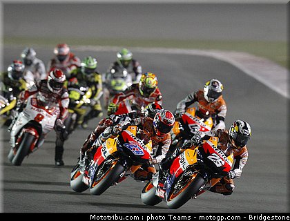motogp_qatar_2011_0005.jpg