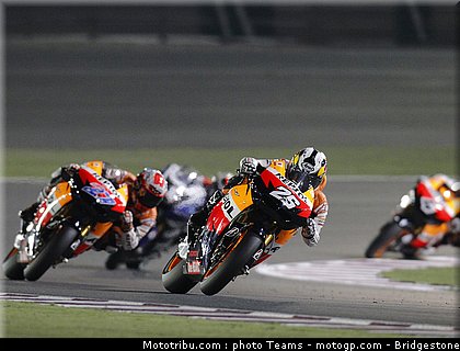 motogp_qatar_2011_0023.jpg