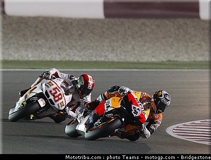 motogp_qatar_2011_0032.jpg