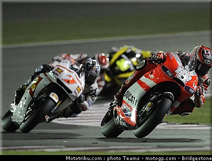 motogp_qatar_2011_0042.jpg